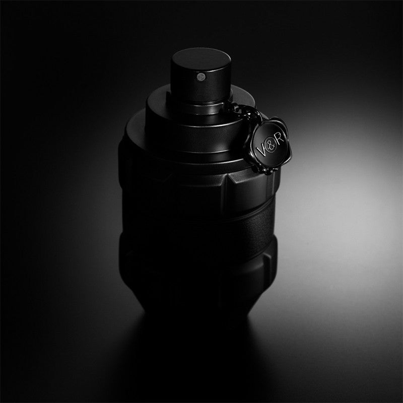 Viktor and Rolf - Spicebomb Dark Leather (Enigmatic and sensual Eau de Parfum for men)